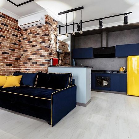 Vip Apartments With Sea View In Odessa Esterno foto